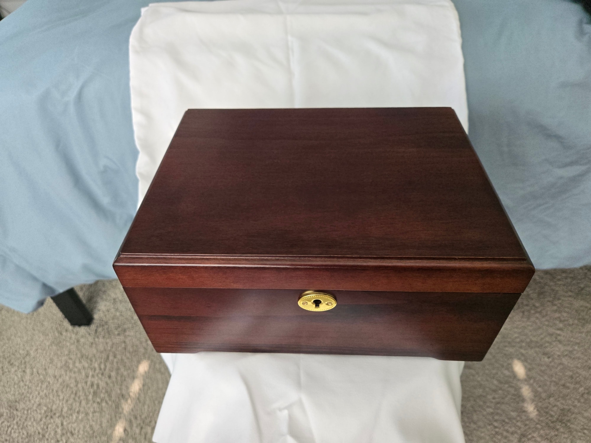 Estate Elegance box — closed, showing mahogany finish